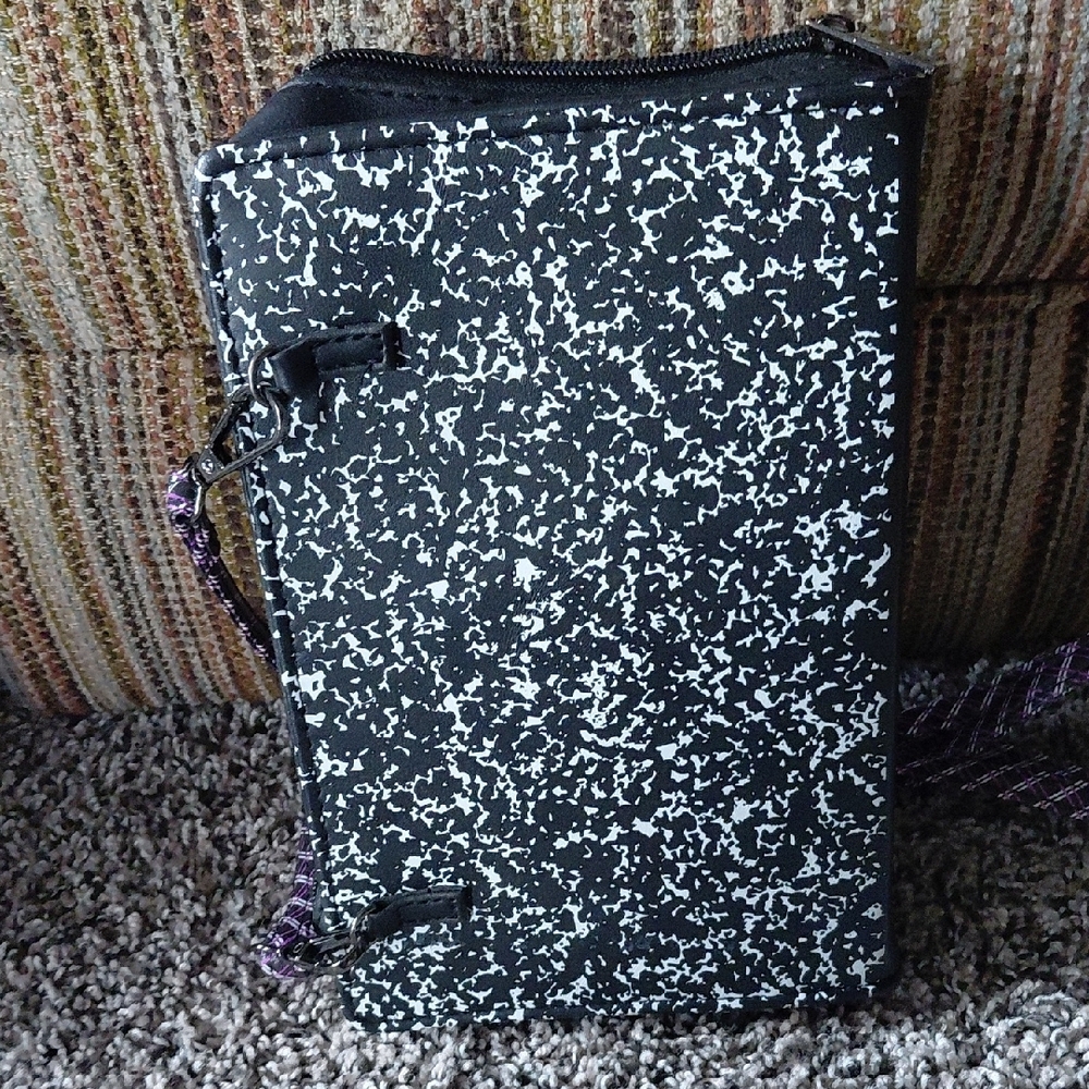Monster High Black and Purple Notebook - Picture 2 of 3